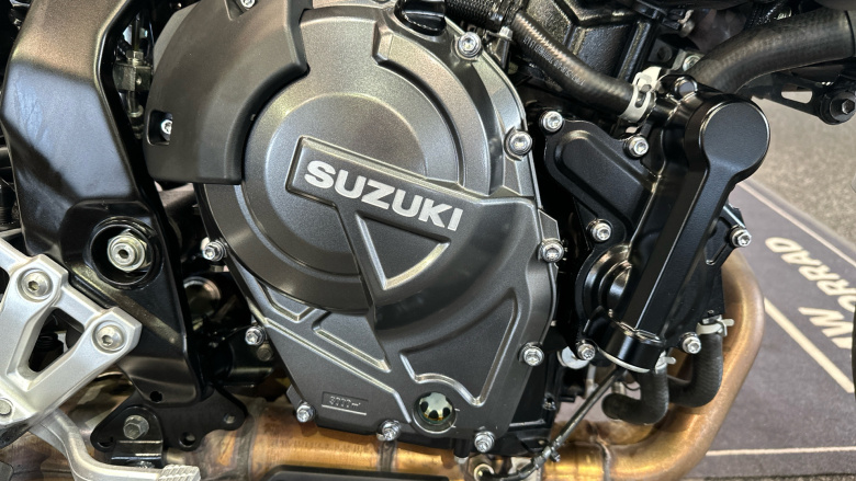 Suzuki Gsx-S GSX800RQM4 (24MY)